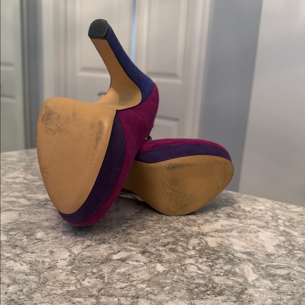 Steve Madden Women's Fuchsia and Purple Heels - Picture 4 of 4